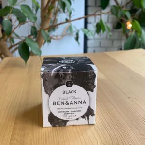 Pasta de dinti Ben Anna Black